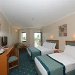 Miramare Queen Hotel